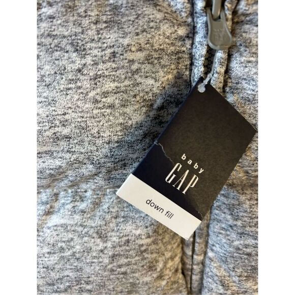 Baby gap 6-12m down fill snowsuit mittens hood gray new - Picture 2 of 6